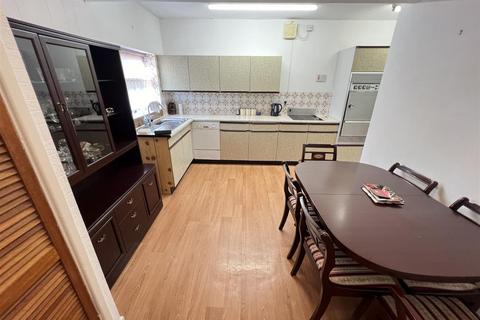 40 Fender Way, Wirral, CH61 9NR