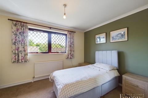 103 Mathias Walk, Basingstoke, RG22 4BZ