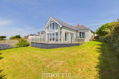 3 bedroom detached house for sale, Gwbert, Cardigan