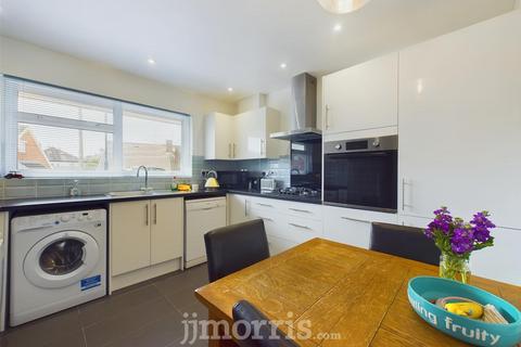 3 bedroom semi-detached bungalow for sale, Y Rhos, Cardigan