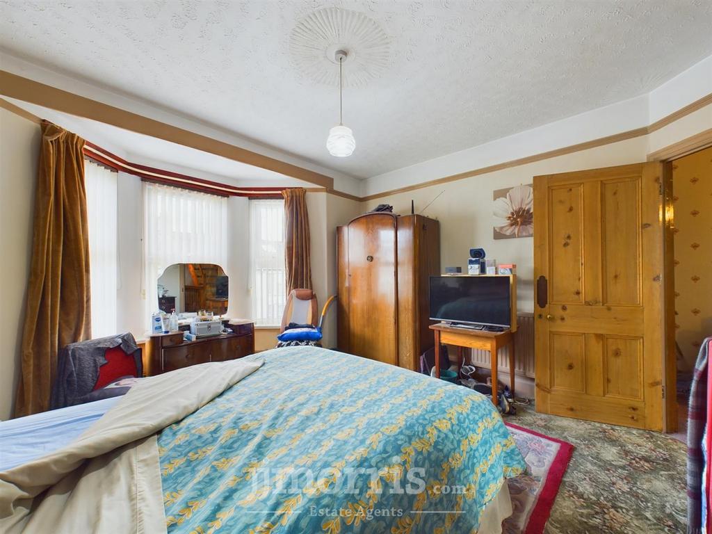 CAM03686 G0-PR0074-STILL036.jpg