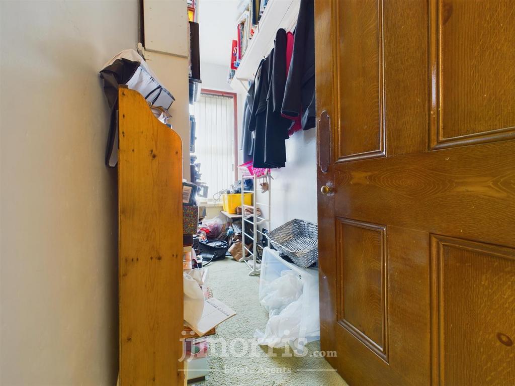 CAM03686 G0-PR0074-STILL038.jpg