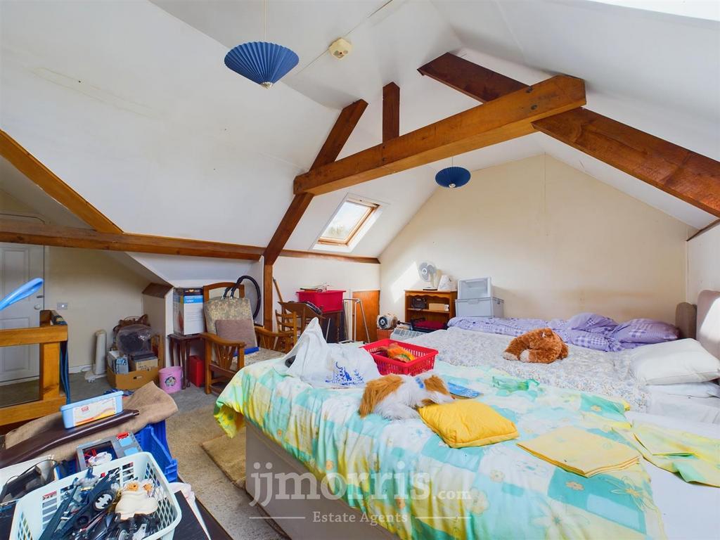 CAM03686 G0-PR0074-STILL044.jpg