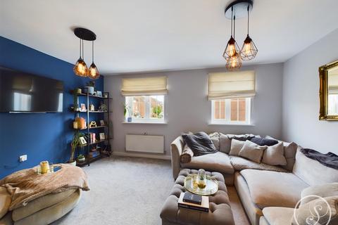 168 Waggon Road, Leeds, LS10 4GX