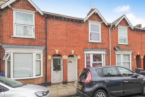 4 bedroom terraced house to rent, Martyrsfield Road, Canterbury