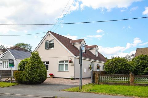 4 bedroom detached house for sale, Hook End Road, Hook End, Brentwood