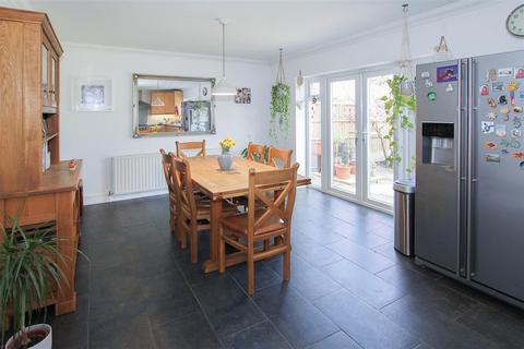 4 bedroom detached house for sale, Hook End Road, Hook End, Brentwood