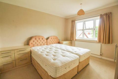 7 Maris Green, Great Shelford, Cambridge, CB22 5EE