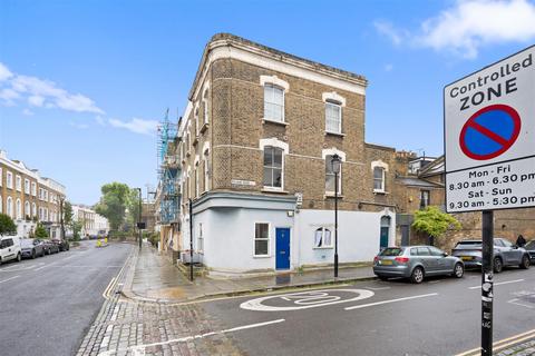 1 bedroom apartment for sale, Grafton Road, Kentish Town NW5