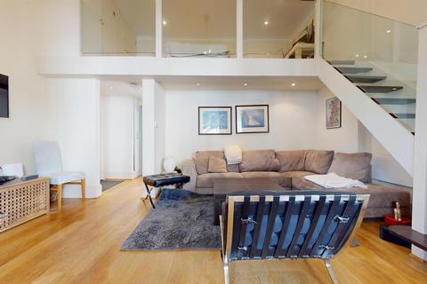 2 bedroom flat for sale, Queens Gate, South Kensington SW7