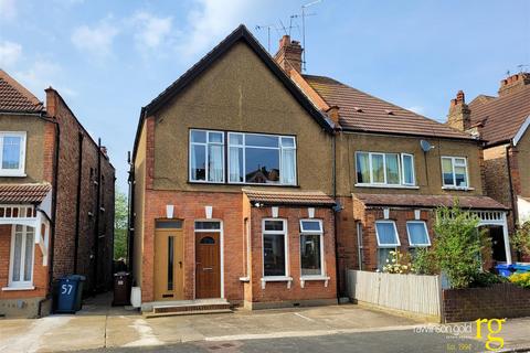 2 bedroom flat for sale, Welldon Crescent, Harrow