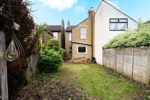24 Park End, Bromley, BR1 4AN