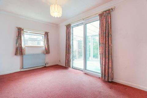 22 Coleridge Drive, Harrogate, HG1 3LS