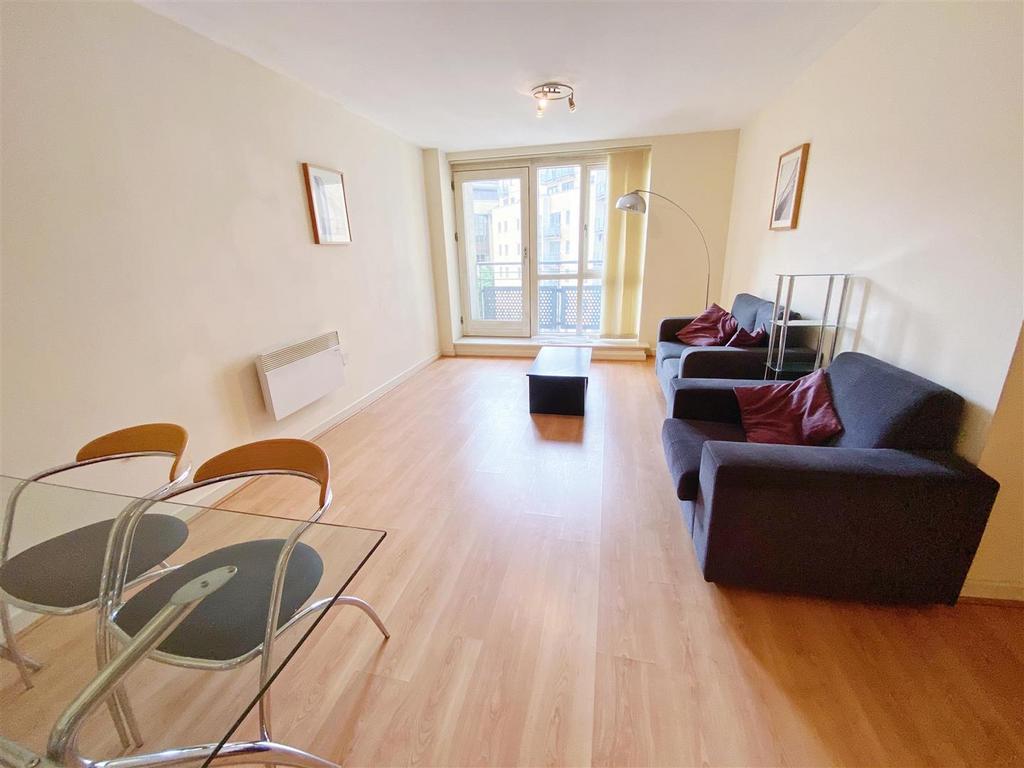 The Ripley, Aspect 14, Elmwood Lane... 2 bed flat to rent £1,100 pcm