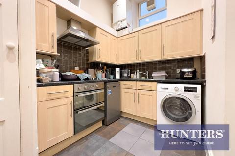 2 bedroom maisonette for sale, The Avenue, Worcester Park