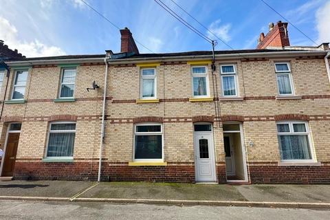 2 bedroom terraced house for sale, Charles Street, Barnstaple EX32
