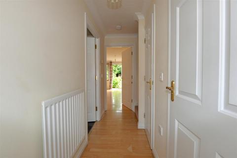 3 bedroom terraced house to rent, Lords Way, Bridgwater TA6