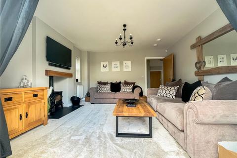 1 Southfields, Tillingham, Southminster, CM0 7FY