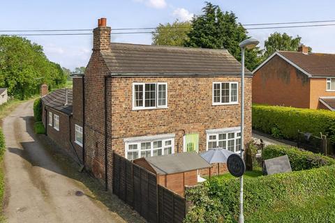 3 bedroom farm house for sale, York Road, Cliffe, Selby