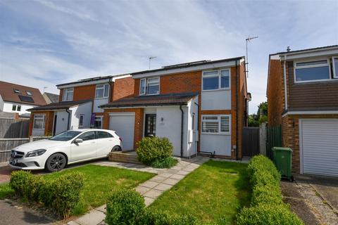 1b Chantry Lane, London Colney, St Albans, AL2 1JT