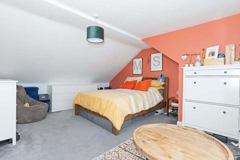 2 bedroom maisonette for sale, Freshbrook Road, Lancing