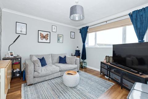 2 bedroom maisonette for sale, Freshbrook Road, Lancing