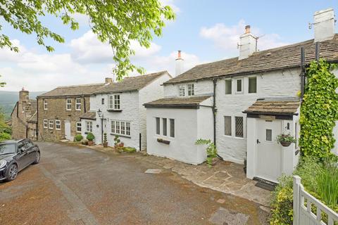 2 bedroom cottage for sale, Briggate, Nesfield LS29