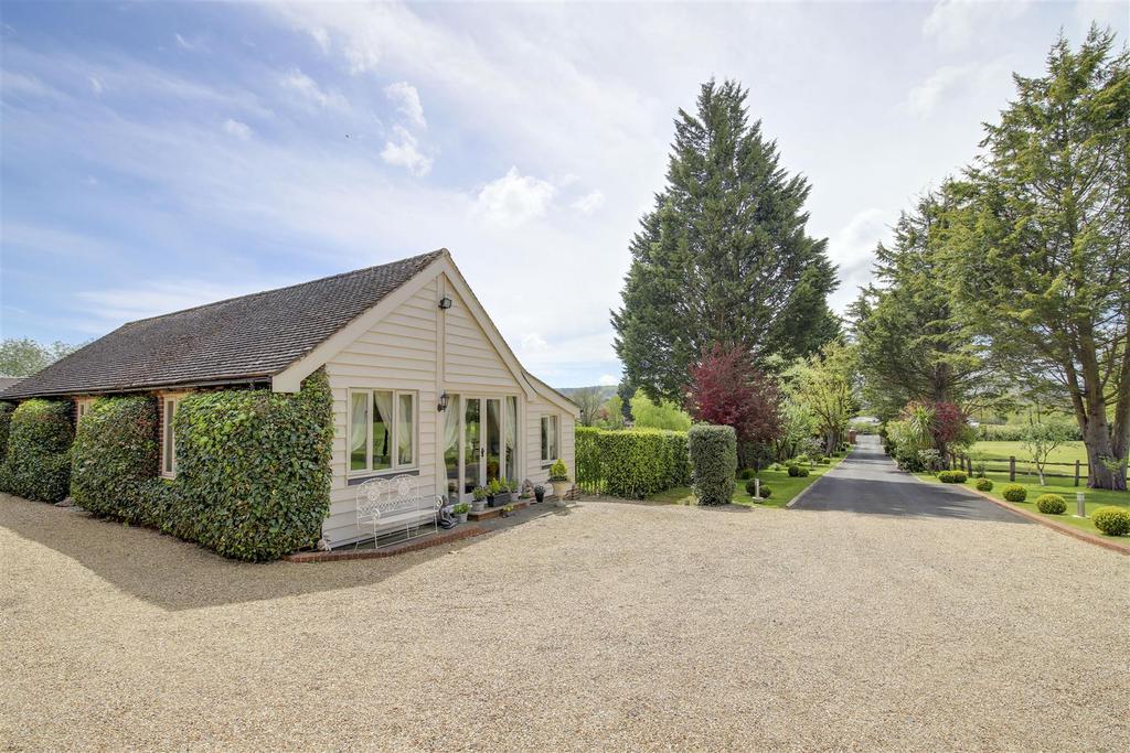 Detached Cottage