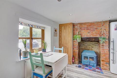 Chapel Cottage Barnes Green, Brinkworth, Chippenham, SN15 5AH