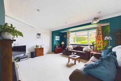 4 bedroom detached house for sale, Walnut Crescent, Malvern