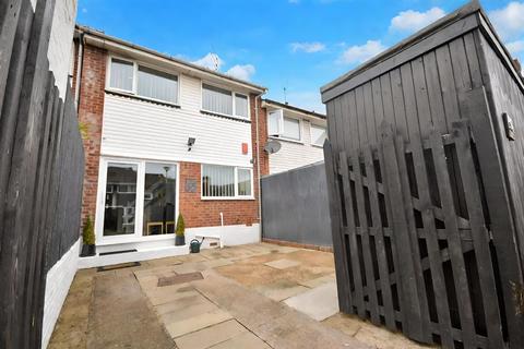 3 bedroom terraced house for sale, The Hawthorns, Pentwyn, Cardiff