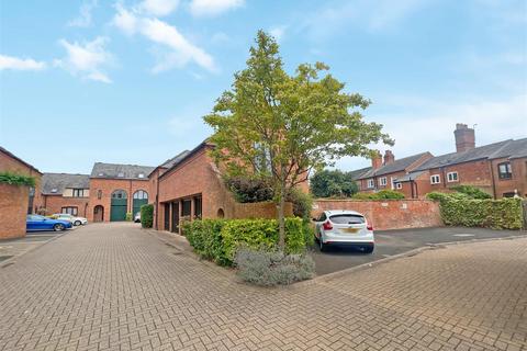 1 bedroom apartment for sale, College Mews, Stratford-Upon-Avon