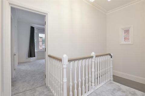 undefined, Baillie Road, Guildford GU1