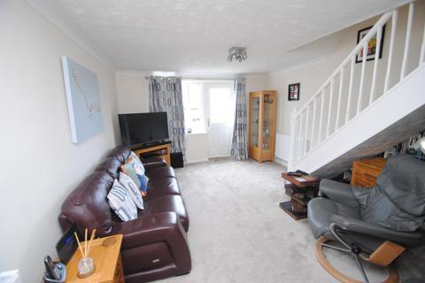 2 bedroom end of terrace house to rent, Haselmere Close, Bury St. Edmunds IP32