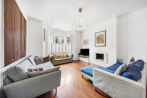 4 bedroom house to rent, Sudbourne Road, London