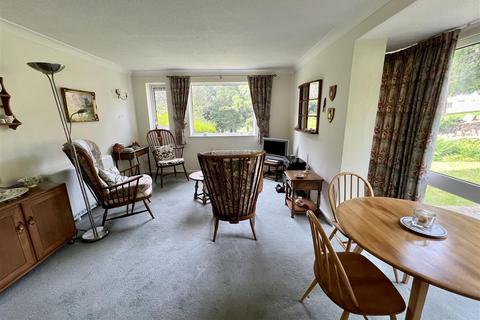 2 bedroom retirement property for sale, Crellin House, Malvern