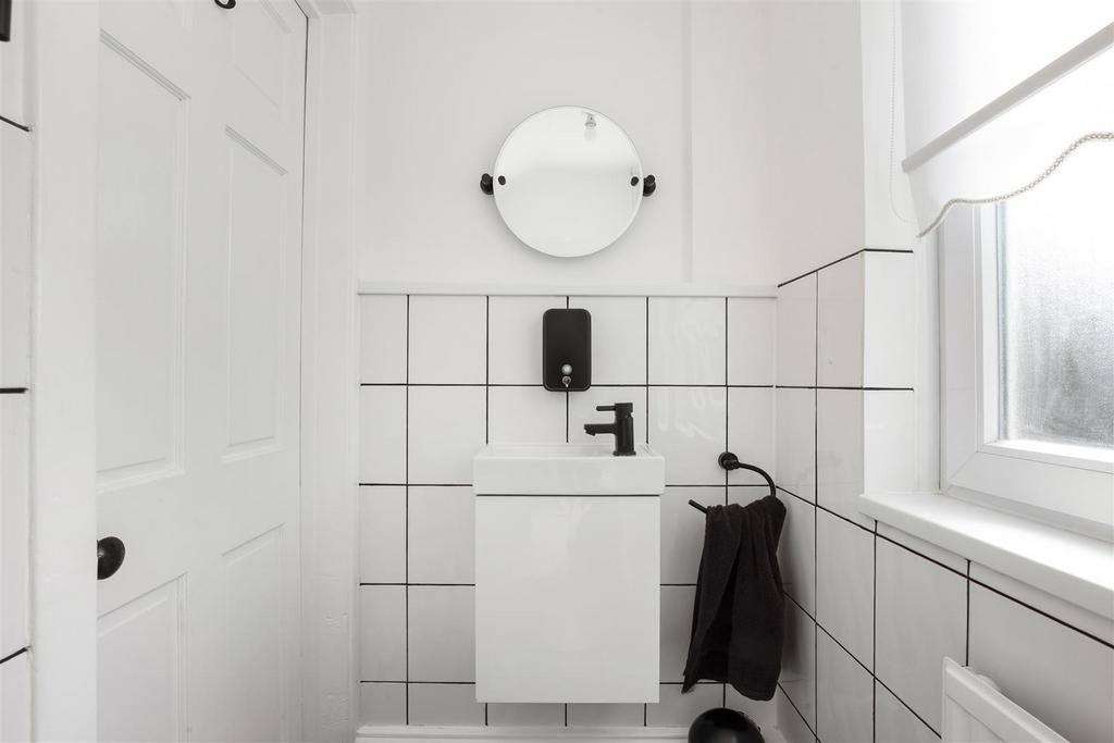 17 Forbes Road14.jpg