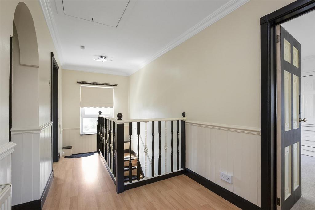 17 Forbes Road16.jpg