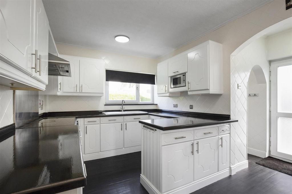 17 Forbes Road7.jpg