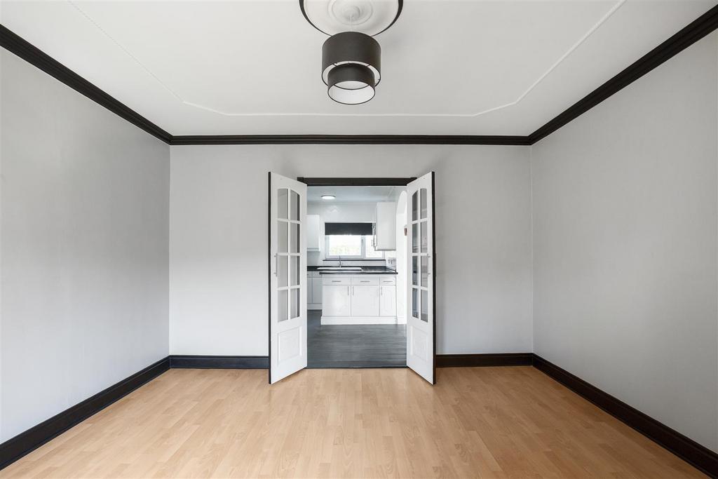 17 Forbes Road12.jpg