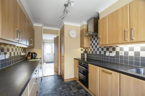 24 Birrell Drive, Dunfermline, KY11 8DW