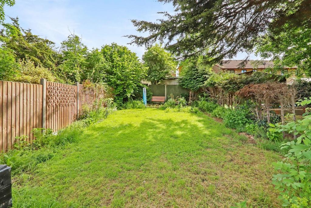 13-8c9a JHProp World - 43 Meadowview Road - 38 (1)-m
