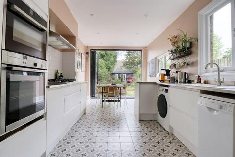 4 bedroom house for sale, Old Dover Road, London