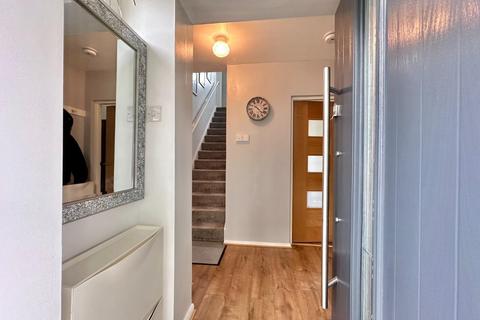 3 Hinton Close, Northampton, NN2 8JN