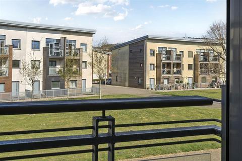 4 bedroom townhouse for sale, Fishermans Way, Marina, Swansea