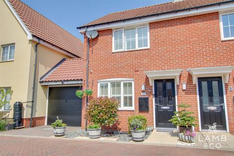 2 bedroom semi-detached house for sale, Dresden Square, Clacton-On-Sea CO16