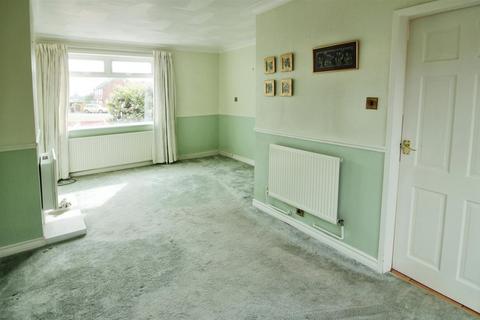 2 bedroom semi-detached house for sale, Spibey Crescent, Leeds LS26