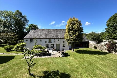 4 bedroom farm house for sale, Trendeal, Ladock, Truro