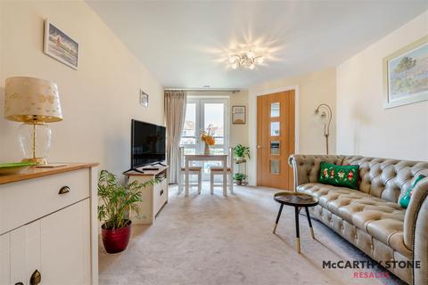 1 bedroom apartment for sale, Ambleside Avenue, South Shields