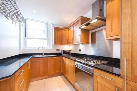 3 bedroom flat for sale, Park Road, Regents Park, London, NW1